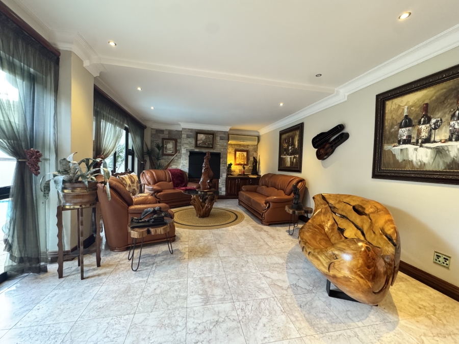 4 Bedroom Property for Sale in Wilkoppies North West